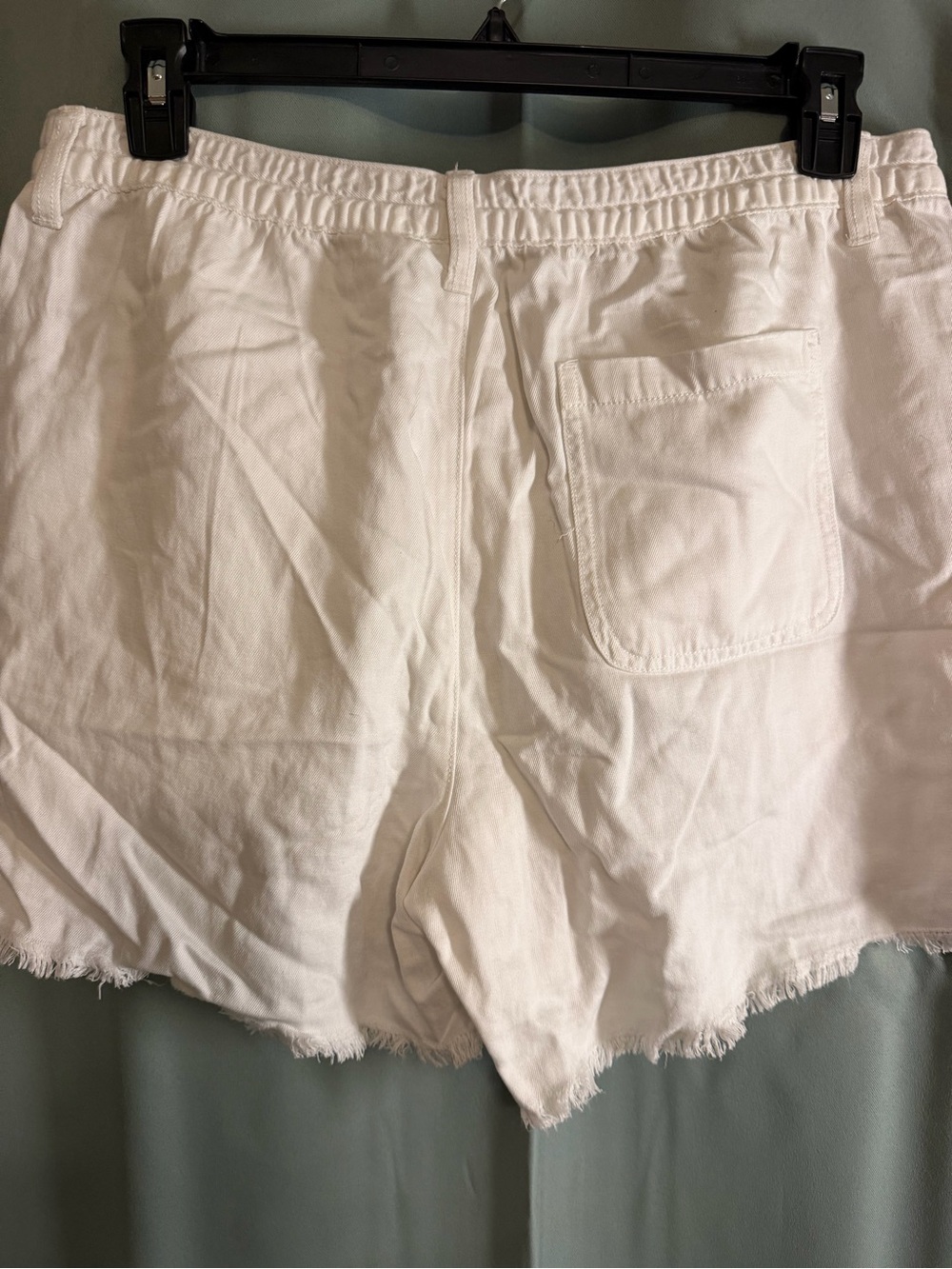 aerie White High-Rise Frayed Hem Jean Shorts - Picture 2 of 3